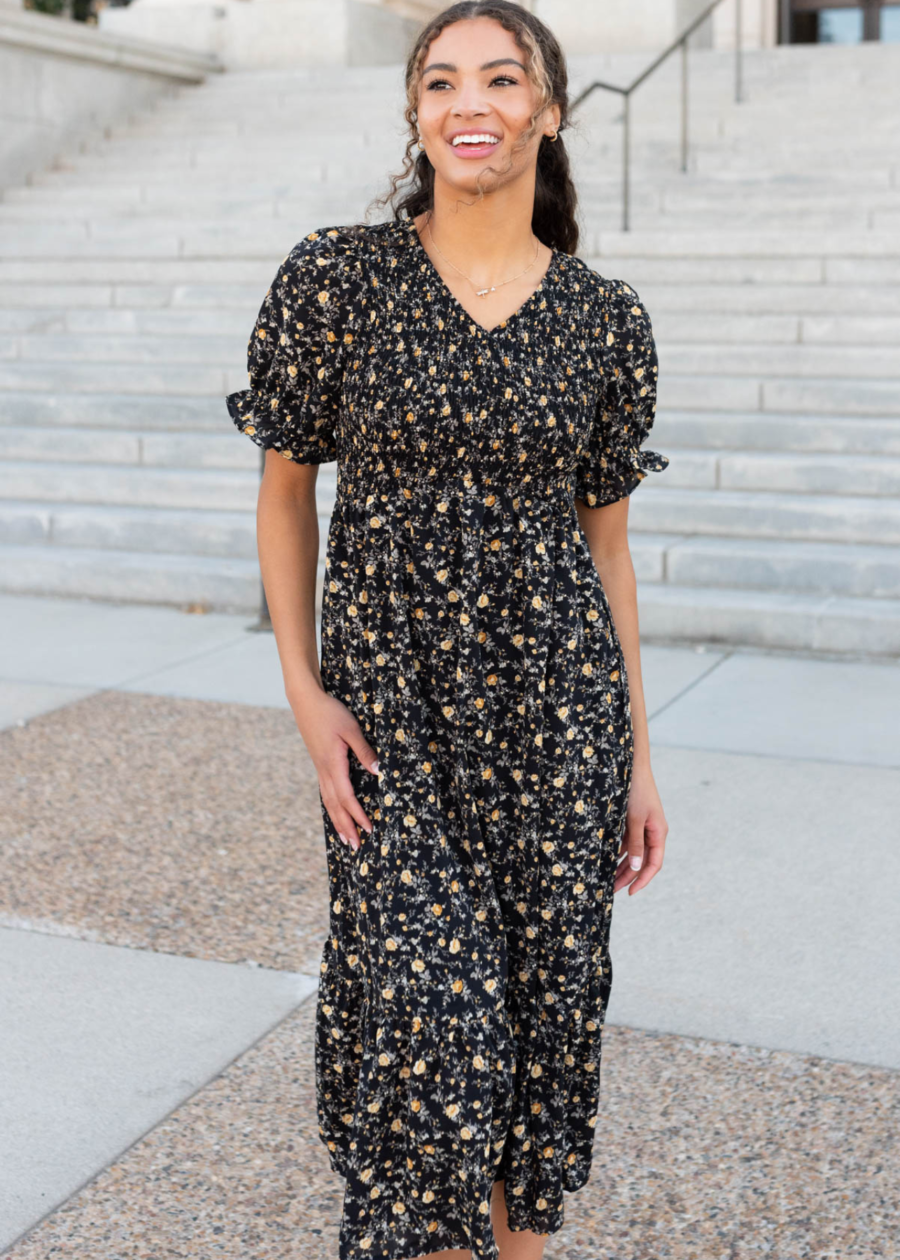 AamoriYellowFlowerDress3.png Aamori Yellow Flower Dress