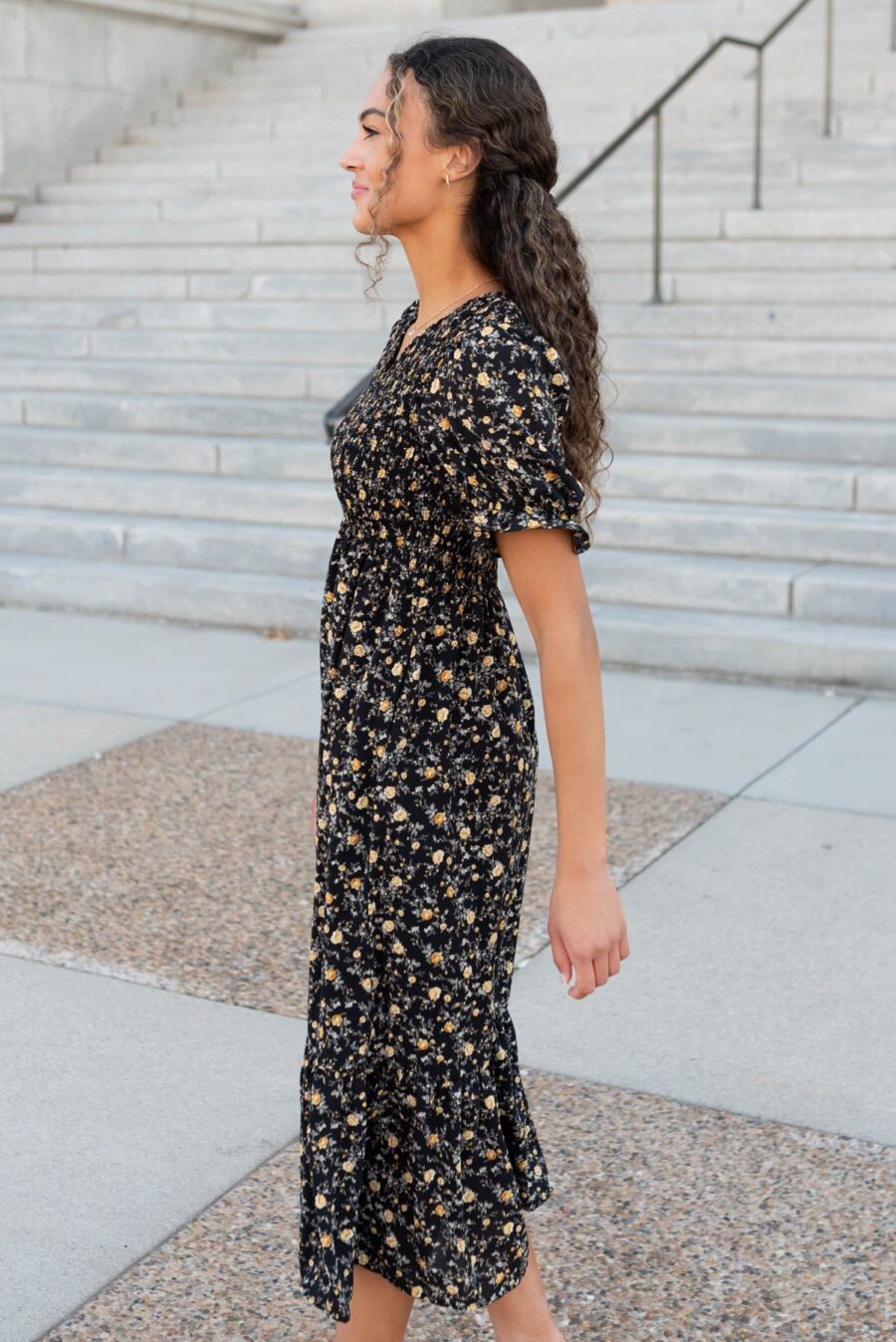 AamoriYellowFlowerDress_DSC8791.jpg Aamori Yellow Flower Dress