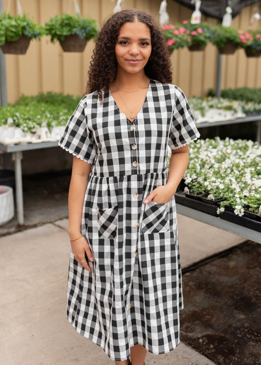 ArelieBlackGinghamButtonDress_DSC7343.jpg Arelie Black Gingham Button Dress
