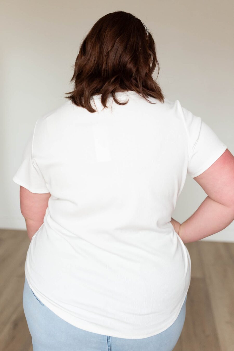 ArianneWhiteRibbedTop_DSC3053.jpg Ari White Ribbed Top