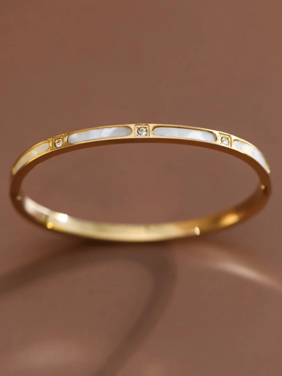 Blair18KPearlBangleBracelet_9d51dc81-07d7-4eb2-a792-dd2fa2b06e59.png Blair 18K Pearl Bangle Bracelet