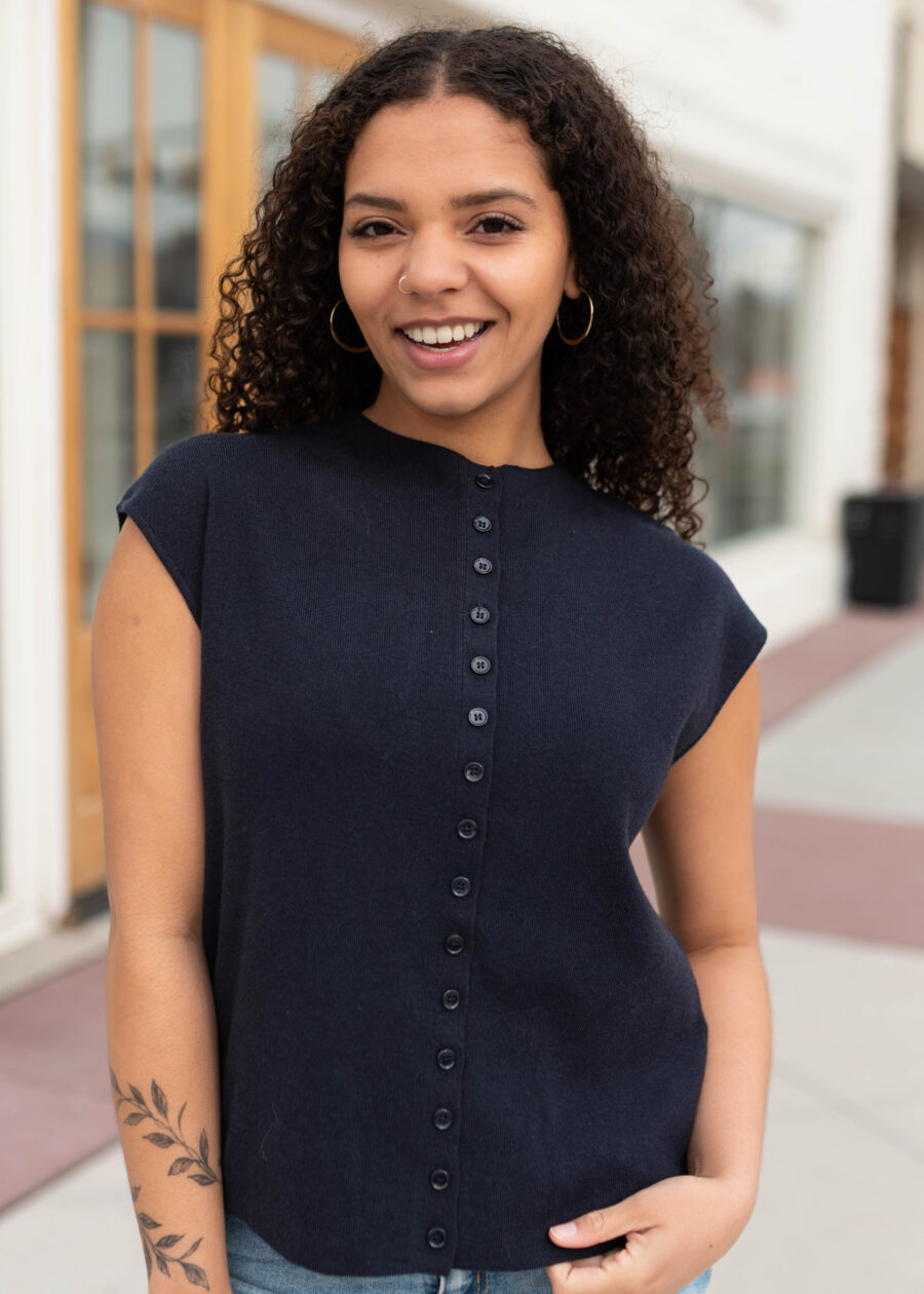 BreaNavyCapSleeveTop_DSC1462.jpg Brea Navy Cap Sleeve Top