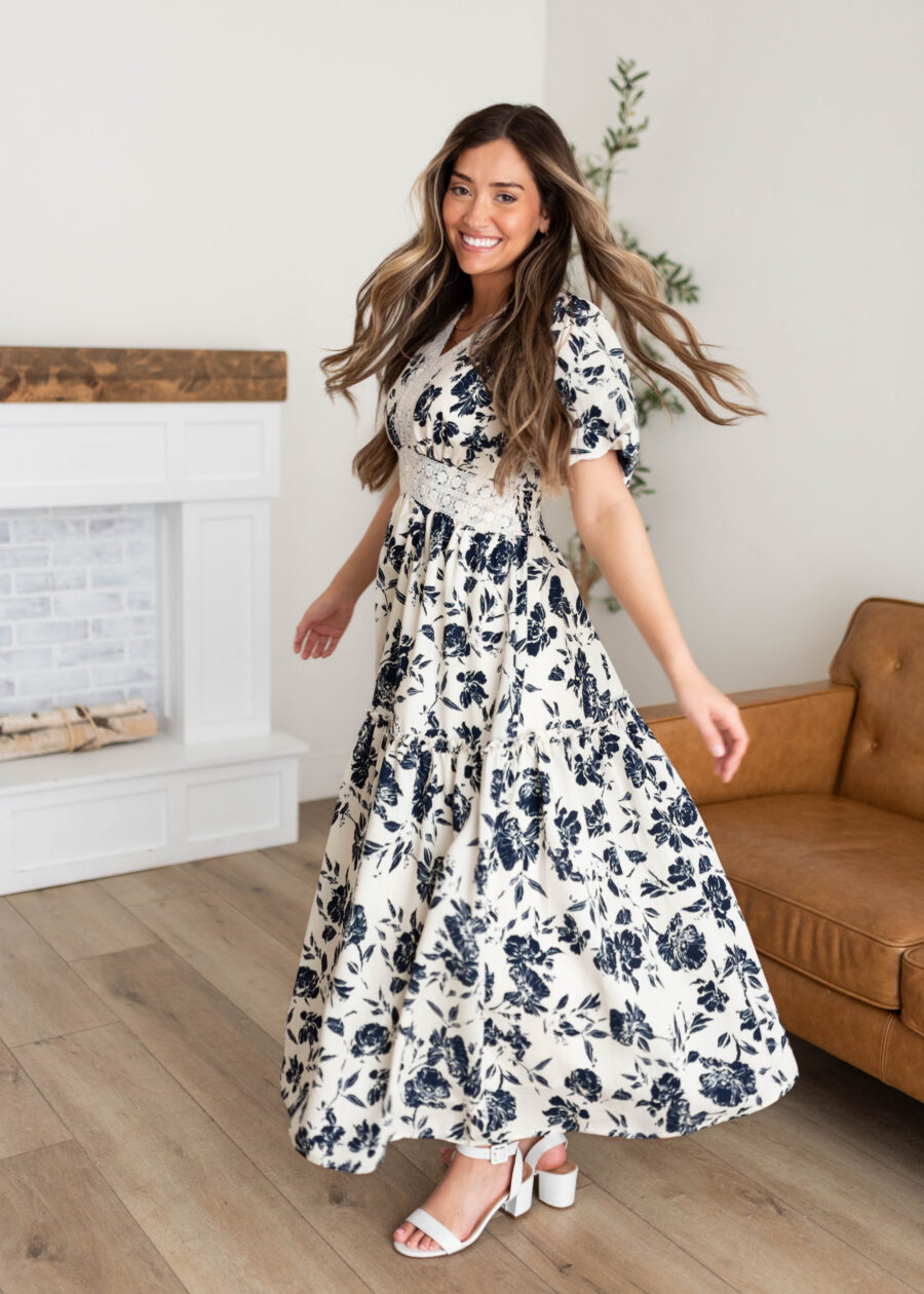 SkylerNavyFloralDress_DSC9139.jpg Skyler Navy Floral Dress